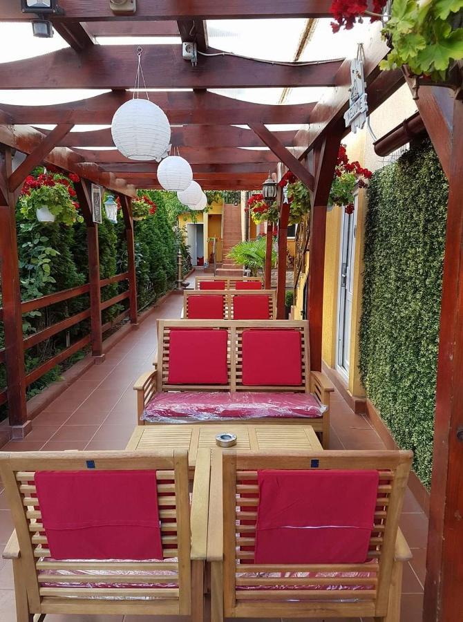 Vila Floarea Etiquette Costinesti Luaran gambar